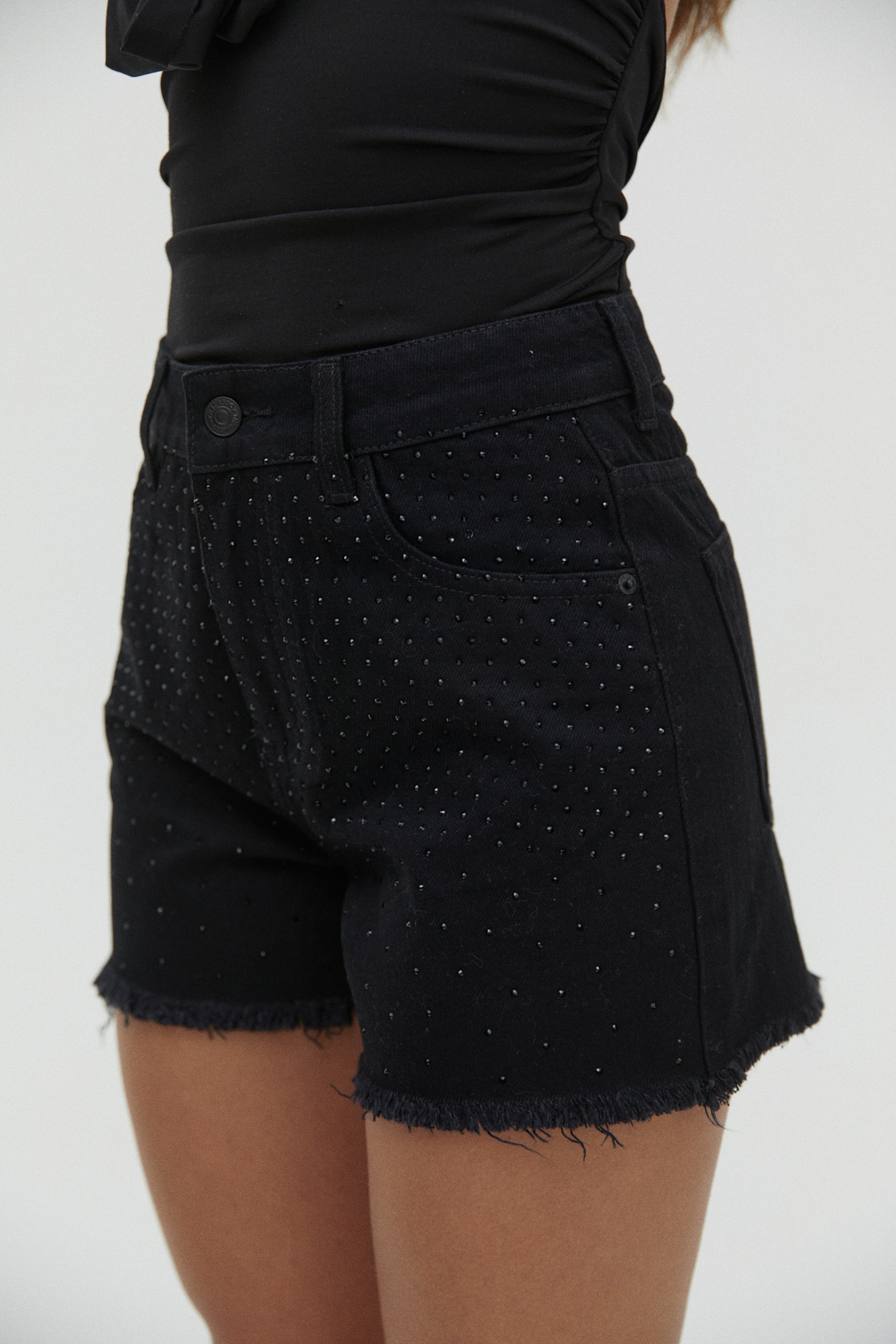 SHORT NEGRO STRASS - TW9 - Imagen 2