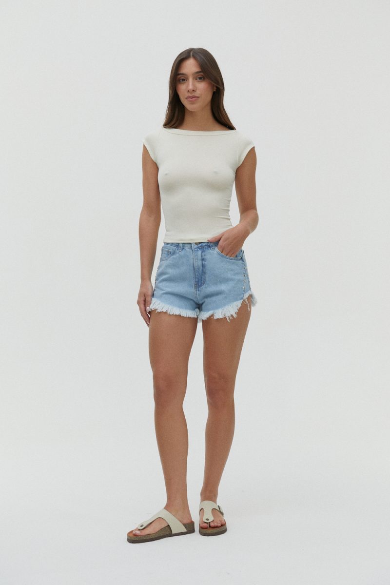 SHORT LUNA TACHAS