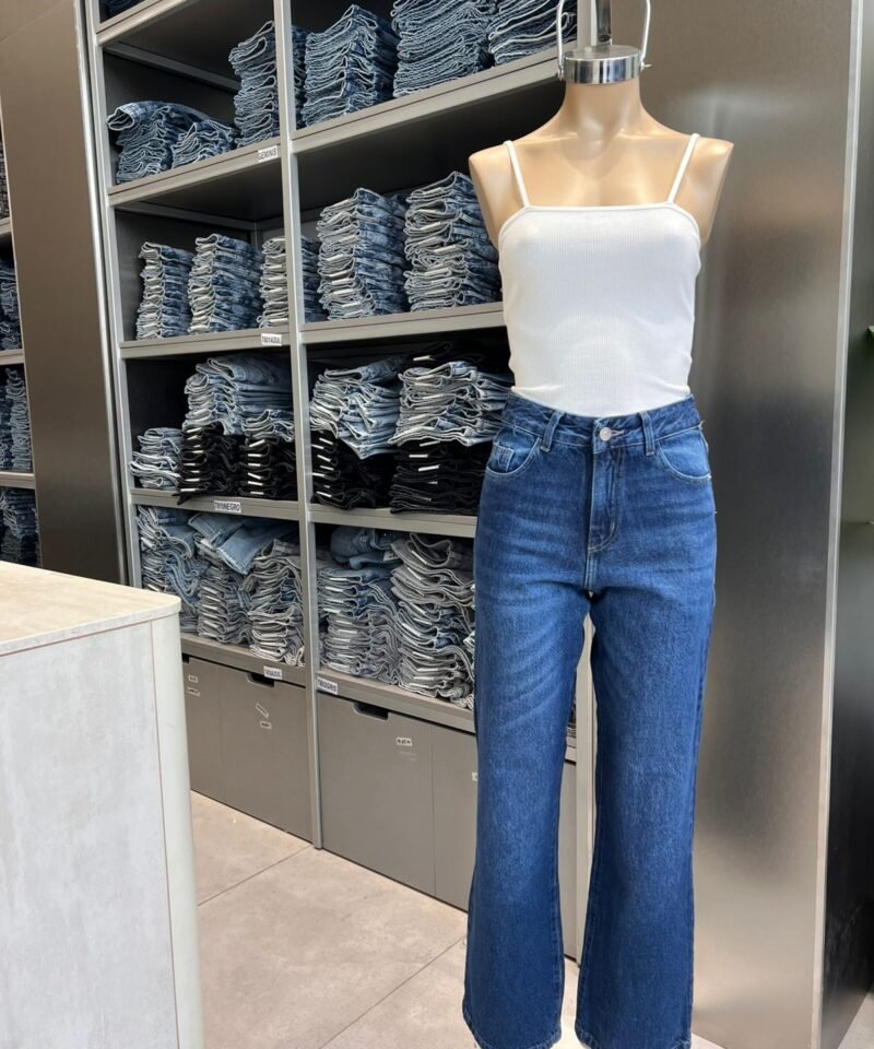 WIDE LEG LEA