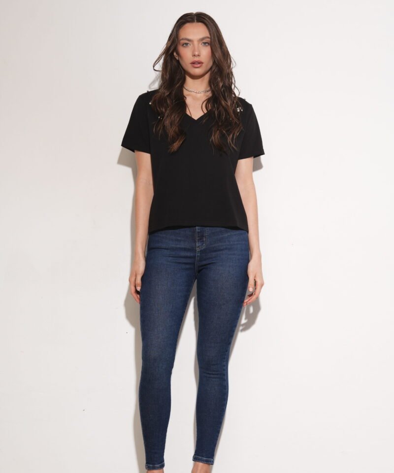 JEAN TINA