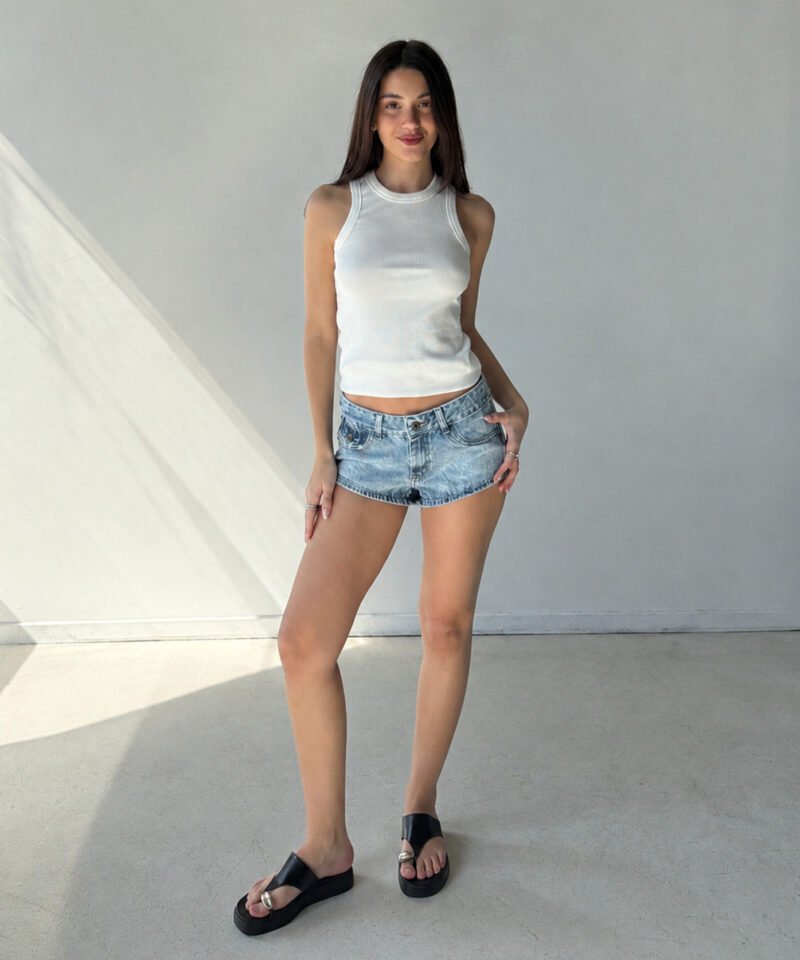 SHORT JULI