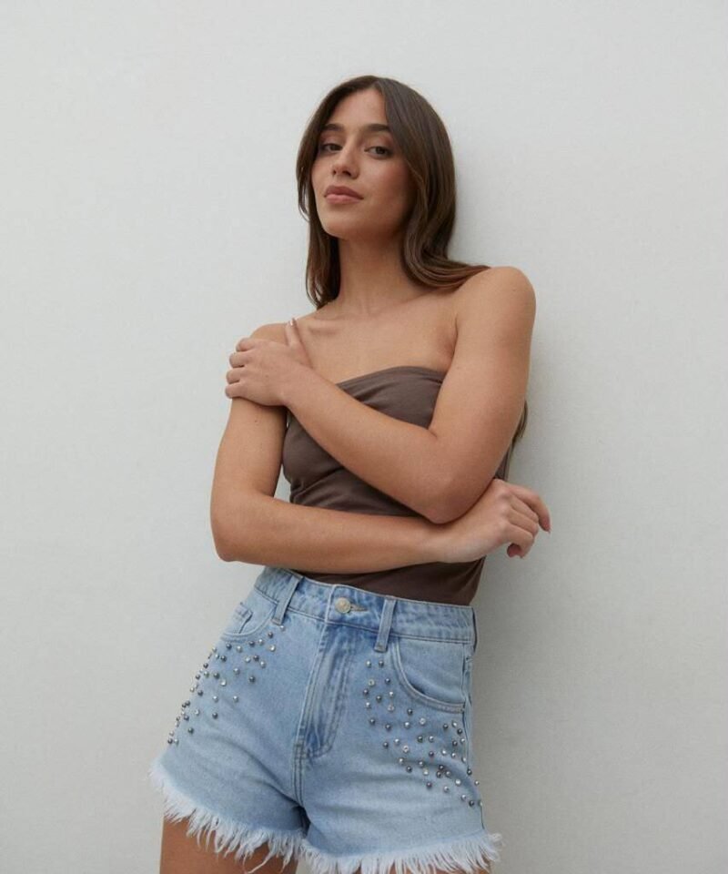 SHORT CELESTE DESFLECADO PERLAS - TW3